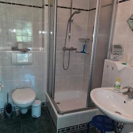 Zempin, Dorfstr 20 We 17 아파트 *